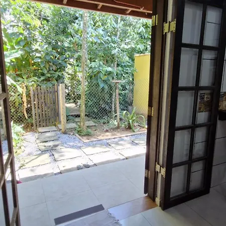 Chalé Suítes Casa na Praia de Itamambuca-2